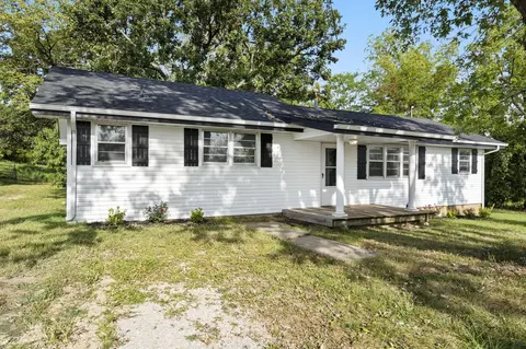 595 Johns Ford Rd, Sparta, MO 65753 photo 2