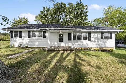 595 Johns Ford Rd, Sparta, MO 65753