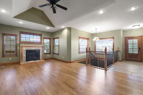 1225 W Wildcherry St, Ozark, MO 65721 photo 3