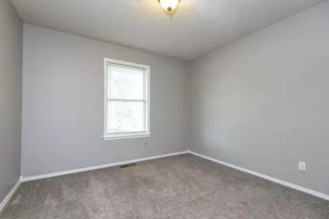 4252 W Madison St, Springfield, MO 65802 photo 16