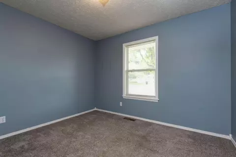 4252 W Madison St, Springfield, MO 65802 photo 17