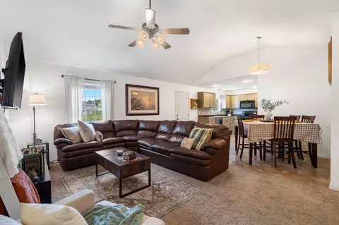 1300 W Robin St, Ozark, MO 65721 photo 4