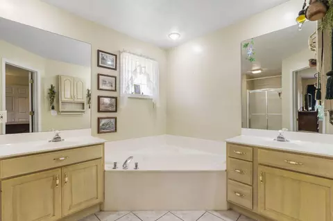 3045 S Palisades Dr, Springfield, MO 65807 photo 14
