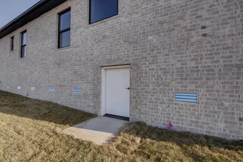 2112 N Sun Valley Dr, Springfield, MO 65802 photo 39