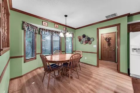 1011 W Tracy St, Springfield, MO 65807 photo 15