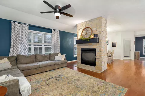5055 E Cherry Pl, Springfield, MO 65809 photo 4