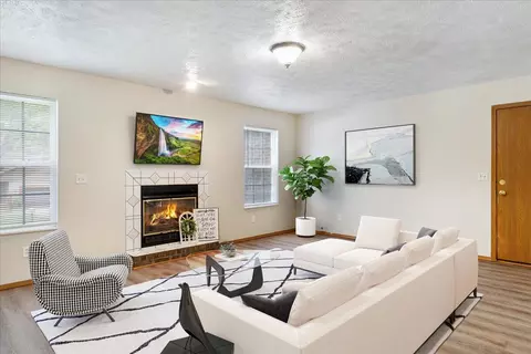 2830 N Washington Ave, Springfield, MO 65803 photo 6