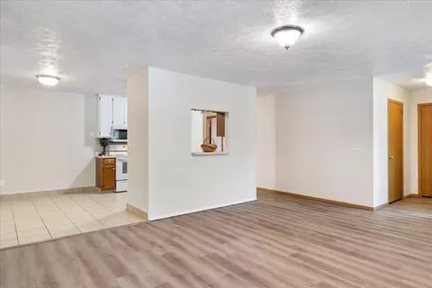 2830 N Washington Ave, Springfield, MO 65803 photo 9