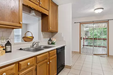 2830 N Washington Ave, Springfield, MO 65803 photo 12