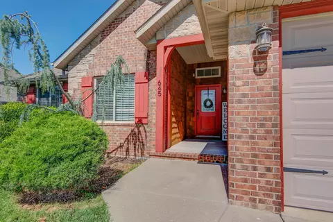 645 Galileo Dr, Nixa, MO 65714 photo 2