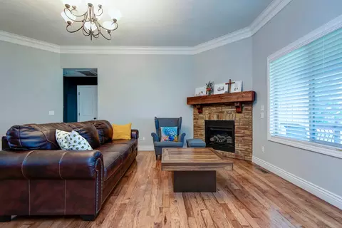 645 Galileo Dr, Nixa, MO 65714 photo 5