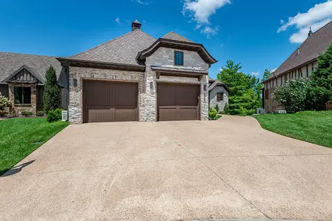 6323 Creeksedge Ct, Ozark, MO 65721 photo 2