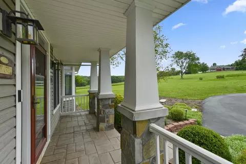Exterior - 1425 E Lark St, Ozark, MO 65721 photo 7 of 32