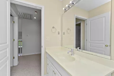 Bath - 1425 E Lark St, Ozark, MO 65721 photo 13 of 13