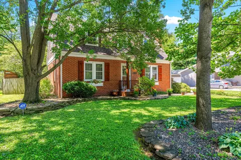 626 E Kingsbury St, Springfield, MO 65807 photo 4