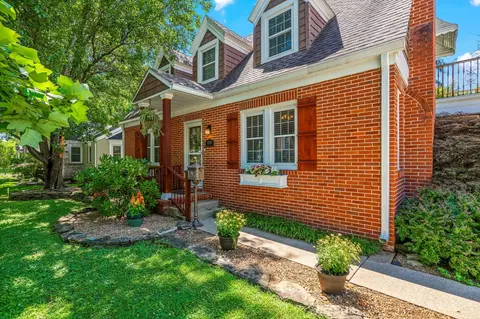 626 E Kingsbury St, Springfield, MO 65807 photo 3