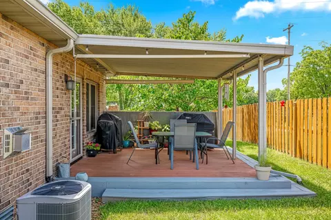2419 W Deerbrooke Trl, Ozark, MO 65721 photo 26