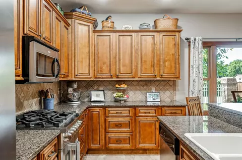 2419 W Deerbrooke Trl, Ozark, MO 65721 photo 16