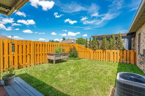 2419 W Deerbrooke Trl, Ozark, MO 65721 photo 27