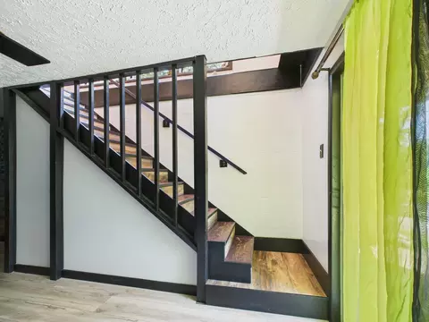 Entry Way - 44469 State Hwy Am, Cabool, MO 65689 photo 2 of 2