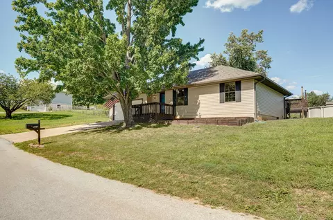 904 N 41st St, Nixa, MO 65714 photo 3