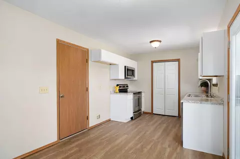 904 N 41st St, Nixa, MO 65714 photo 14