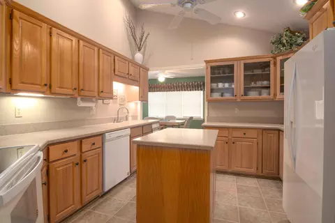 618 Parnell Cir, Branson, MO 65616 photo 6