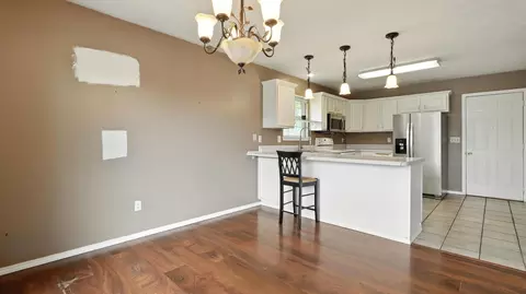 205 W Hunter Dr, Nixa, MO 65714 photo 7