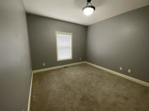 2114 E Finch St, Ozark, MO 65721 photo 9