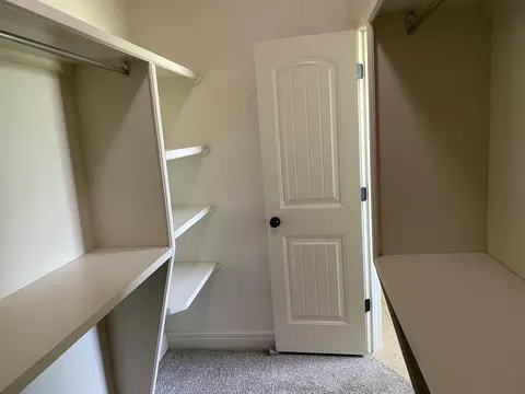 2114 E Finch St, Ozark, MO 65721 photo 8