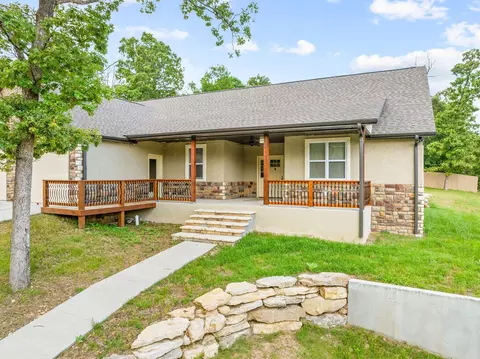 122 Thomas Eugene Dr, Branson, MO 65616