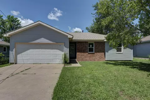 3965 W Young St, Springfield, MO 65803