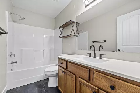111 Spruce Ave, Clever, MO 65631 photo 20