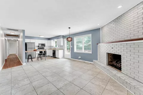2501 S Barcliff Ave, Springfield, MO 65804 photo 9