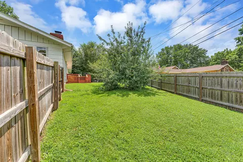 2501 S Barcliff Ave, Springfield, MO 65804 photo 23
