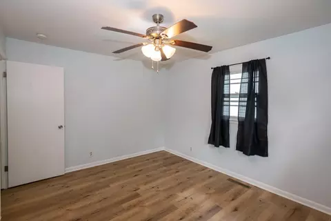 1042 S John Ave, Springfield, MO 65804 photo 9