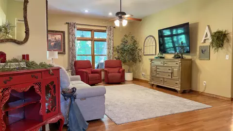 5604 N Seacrest Dr, Ozark, MO 65721 photo 5