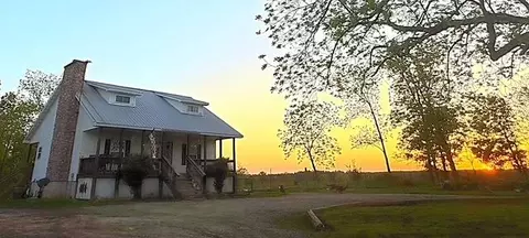 9386 County Road 2660, West Plains, MO 65775