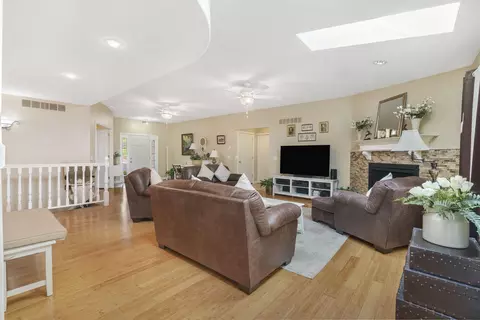 240 Avon Ln, Branson, MO 65616 photo 7