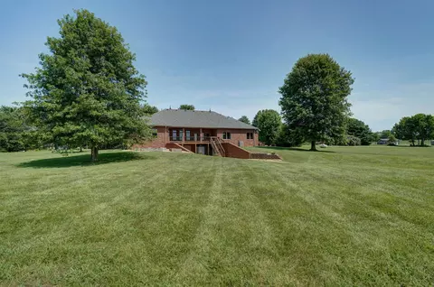 134 Hazen Ln, Nixa, MO 65714 photo 4