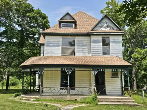 153 E Blow St, Granby, MO 64844 photo 1