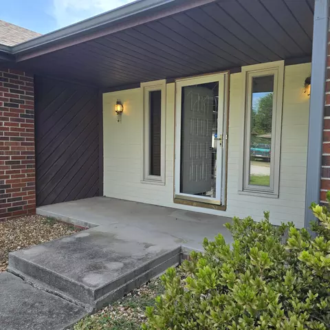410 Hillcrest Ave, Nixa, MO 65714 photo 3