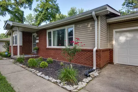 3147 S Ertis Ave, Springfield, MO 65807 photo 2