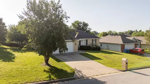574 S Kings Gate Ct, Nixa, MO 65714 photo 24