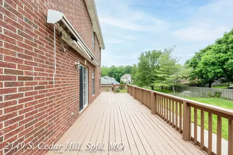 Exterior - 2149 S Cedar Hill Ave, Springfield, MO 65809 photo 11 of 13