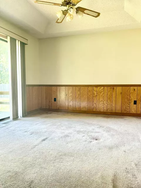 813 E 16th St, Mountain Grove, MO 65711 photo 10