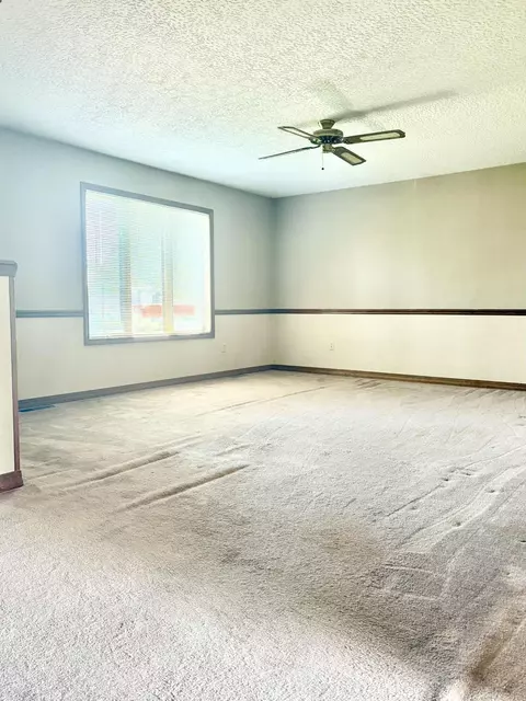 813 E 16th St, Mountain Grove, MO 65711 photo 5
