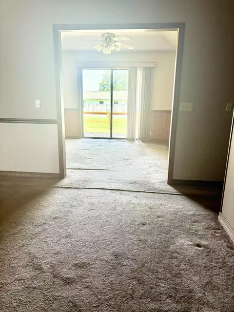 813 E 16th St, Mountain Grove, MO 65711 photo 6