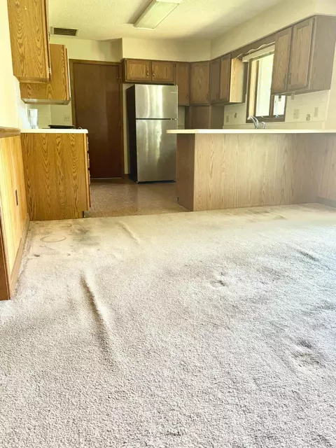 813 E 16th St, Mountain Grove, MO 65711 photo 11