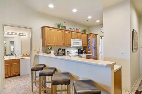 Kitchen - 1081 Golf Dr #6, Branson West, MO 65737 photo 2 of 5